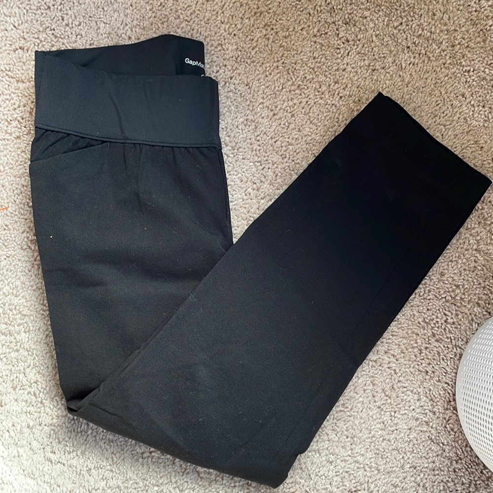 Gap maternity pants